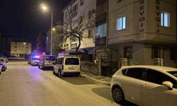 Bir şahıs eniştesinin evini kurşunladı