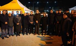 Deprem şehitleri 3'üncü yılında göz yaşlarıyla anıldı