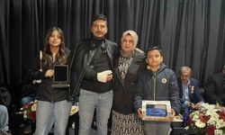 Depremzedeler evlerine kavuştukları için mutlu