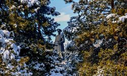 Doğu'da karla karışık yağmur var