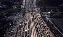 Erkenden başlayan trafik, iftar ile gelen sessizlik