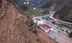 Heyelan tehdidine karşı okul koruma altına alındı