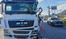 İki tır çarpıştı: 1 yaralı