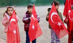 İlk ders 'Bayrak Sevgisi' temasıyla işlendi
