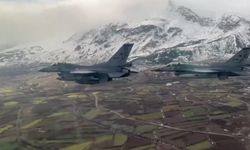 Jetler Erzincan'ın kurtuluşu için havalandı