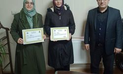 Kur'an kursu öğreticilerine başarı belgesi verildi