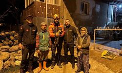 Kuyuya düşen oğlak ekipler tarafından kurtarıldı