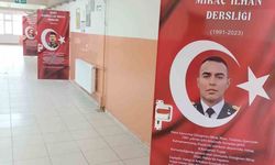 Öğrenciler şehitleri sınıf kapılarında tanıyacak