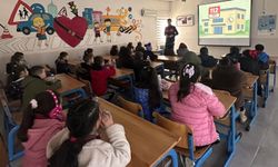 Öğrencilere 112 Acil Çağrı Merkezi tanıtıldı