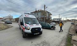 Otomobil ile cip çarpıştı: 1 yaralı