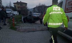 Otomobil takla attı, sürücü yara almadan kurtuldu