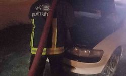 Seyir halindeki otomobilde yangın