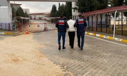 Silahlı yağma ve uyuşturucu ticaretinden 13 yıl cezayla aranan şahıs yakalandı