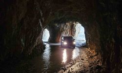 Taş Yolu'nda kar suları tünelleri bastı