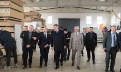 Vali Çiftçi'den Oltu çıkarması