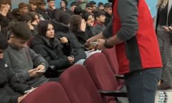 Iğdır İl Emniyet Müdürlüğü Gençleri Terör Örgütlerine Karşı Bilinçlendiriyor