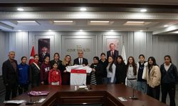 76 Iğdırspor Kadın Futbol Kulübü’nden Anlamlı Ziyaret