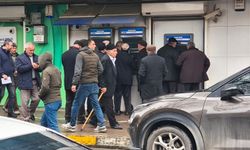 Iğdır’da Bayram Mesaisi: Emekli Maaşı Kuyrukları ATM’lere Taştı