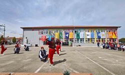 400 fıstık çamı toprakla buluştu