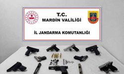 8 ruhsatsız silah ele geçirildi