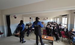 Bilecik'te 'Zorbalık değil, dostluk kazansın' eğitimi