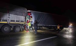 İki tırın çarpıştığı kazada 1 kişi hayatını kaybetti