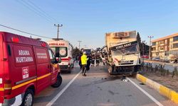 Kamyon ile traktör çarpıştı: 2 yaralı