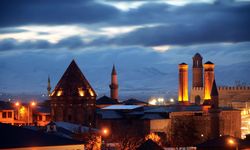 Karla karışık yağmur var