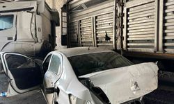 Otomobil ile tır çarpıştı: 1 yaralı