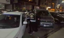 Silah ticareti yapan 2 şüpheli gözaltına alındı