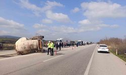 Tır devrildi: 1 kişi yaralandı