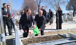 IĞDIR'DA MEZARLIK ZİYARETİ YAPILDI