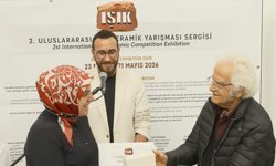 Öğr. Gör. Dr. Elçin Telli’ye Uluslararası Seramik Yarışmasında Başarı Ödülü