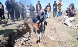 Iğdır'da Bir İlk: 1000 Derecelik Ateşte “Çukur Pişirimi” Sanat Yolculuğu!