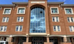 Araçlarında ve evdeki hava fritözü içerisindeki uyuşturucuyla yakalanan sanıkların yargılanmasına başlandı