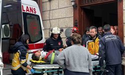 Depoya inmek isterken düşen genç yaralandı