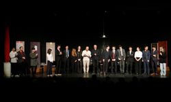 Erzurum Lisesi öğrencilerinden anlamlı sahne: '12 Öfkeli' büyük beğeni topladı