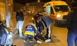 Motosiklet ile otomobil çarpıştı: 1 yaralı
