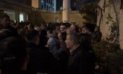 Ölenlerin yakınlarından Vali Ünlüer'e tepki