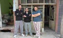 Pijamaları giyip geçmişe yolculuk yaptılar