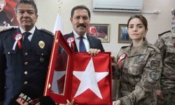 Şehidin kızı PÖH üniformasıyla babasının izinden gidiyor