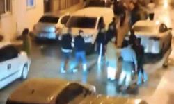 Sokak ortasında meydan muharebesi gibi kavga