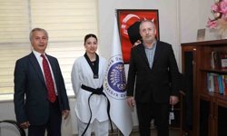 Üniversite öğrencisinin taekwondo başarısı