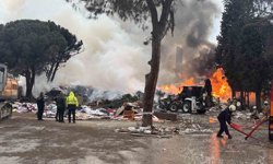 Çöplük alanda korkutan yangın: Gökyüzü dumanlarla kaplandı