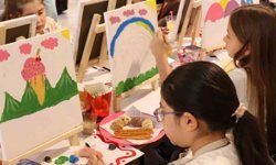 Coşkunöz Holding'de geleneksel resim şenliği coşkusu