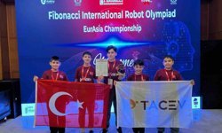 Fibonacci Uluslararası Robot Olimpiyatları'nda ilk 3'e girmek için mücadele ettiler