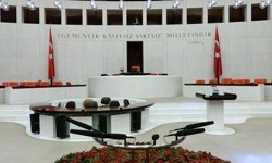 Doğum izni ve sosyal medyaya 15 yaş düzenlemesi TBMM'de kabul edildi