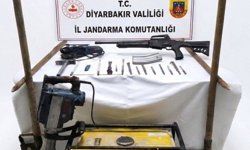 Kaçak kazı yapan 5 kişi suçüstü yakalandı