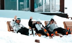 Palandöken'in zirvesin şezlong keyfi