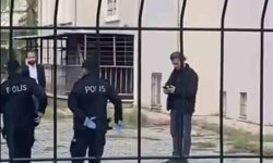 Polisten kaçan şahıs, tabancasını okul bahçesine attı